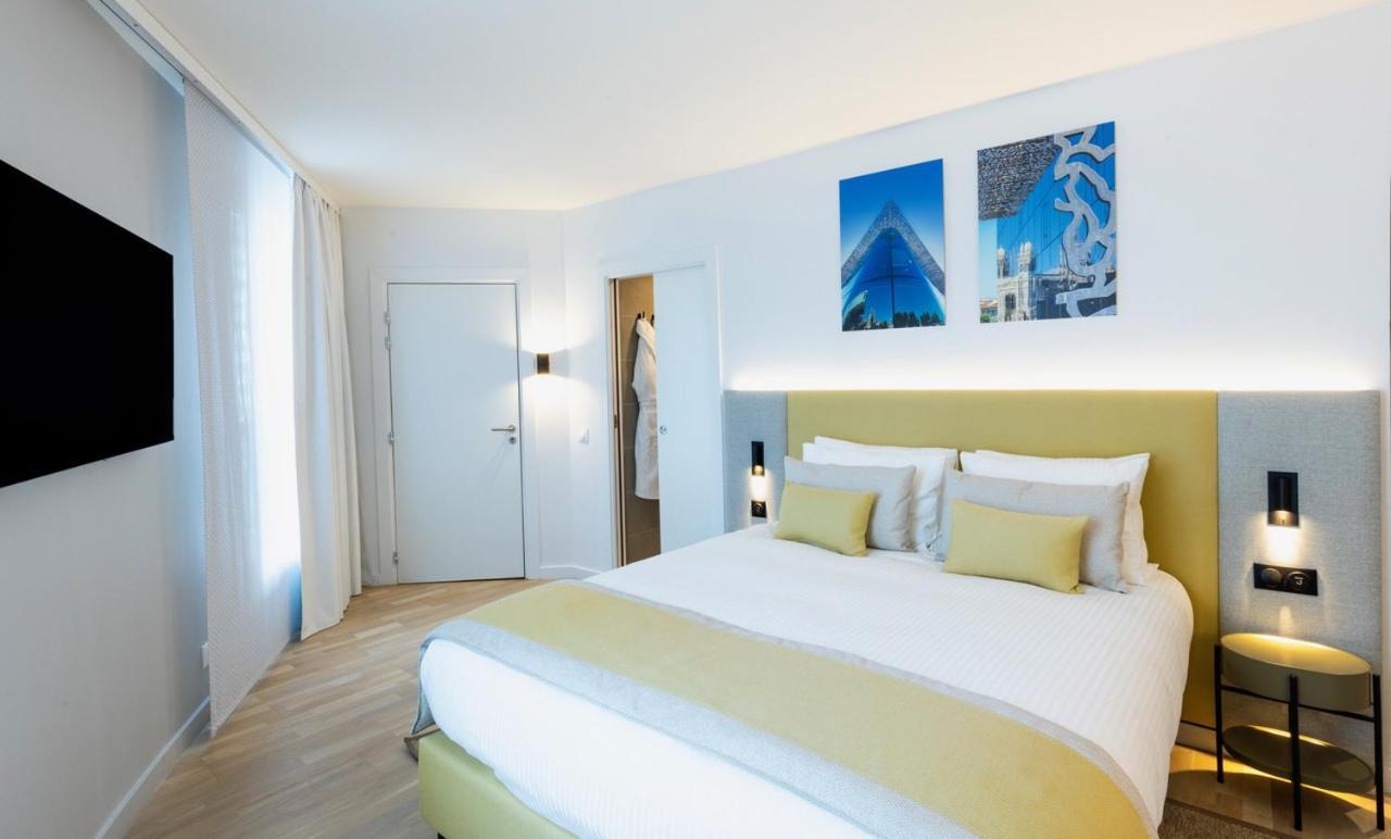 Crowne Plaza - Le Dome 4*